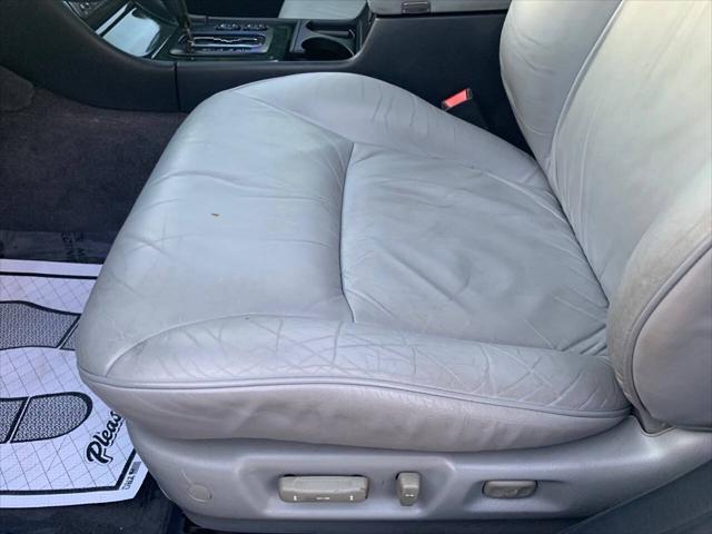 used 2004 Acura RL car, priced at $7,995