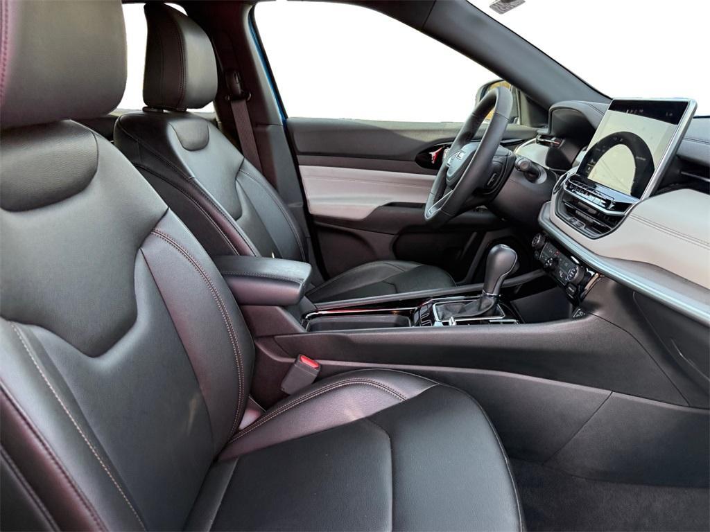 used 2024 Jeep Compass car, priced at $28,999