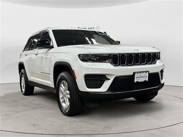 new 2024 Jeep Grand Cherokee car, priced at $41,830