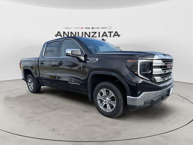 used 2022 GMC Sierra 1500 car, priced at $38,999