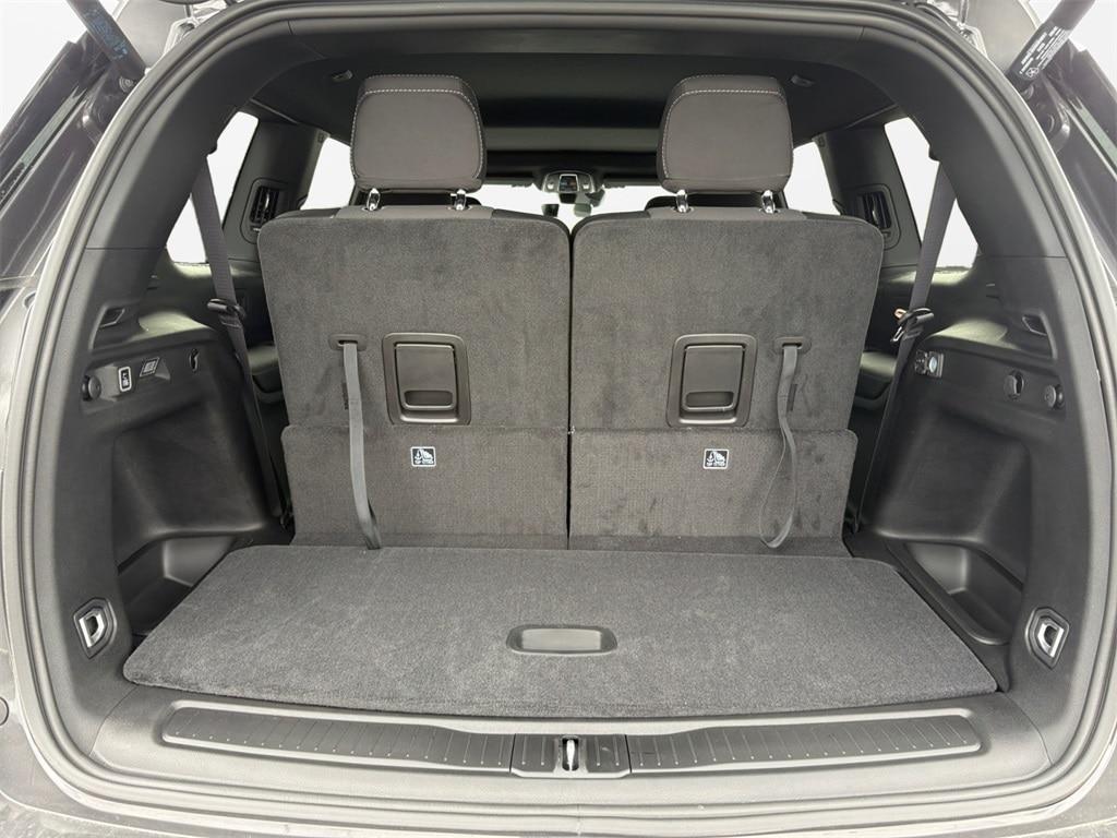 new 2025 Jeep Grand Cherokee L car, priced at $43,420