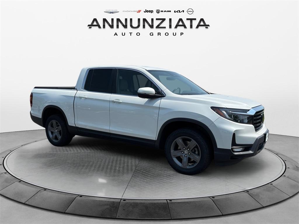 used 2022 Honda Ridgeline car, priced at $32,999