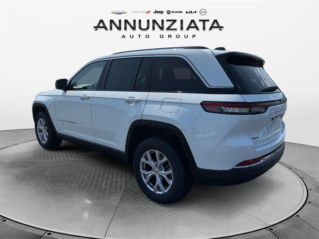 used 2022 Jeep Grand Cherokee car, priced at $30,949