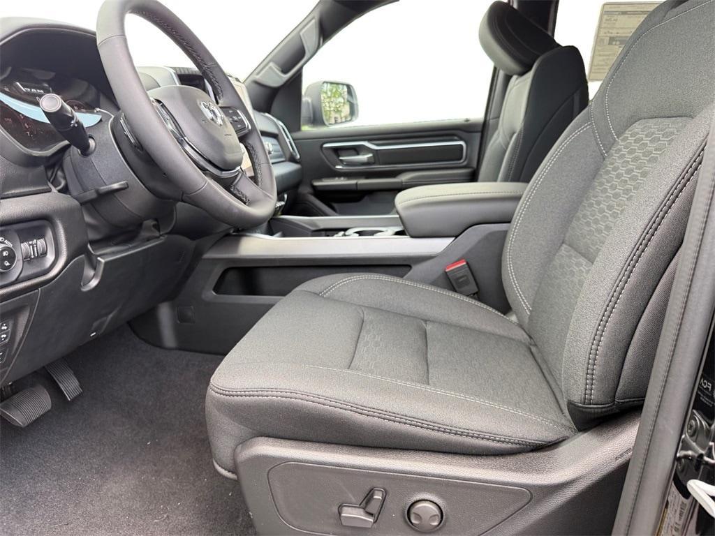 new 2025 Ram 1500 car, priced at $62,305
