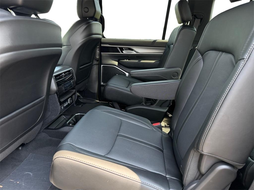 new 2025 Jeep Wagoneer car, priced at $75,530