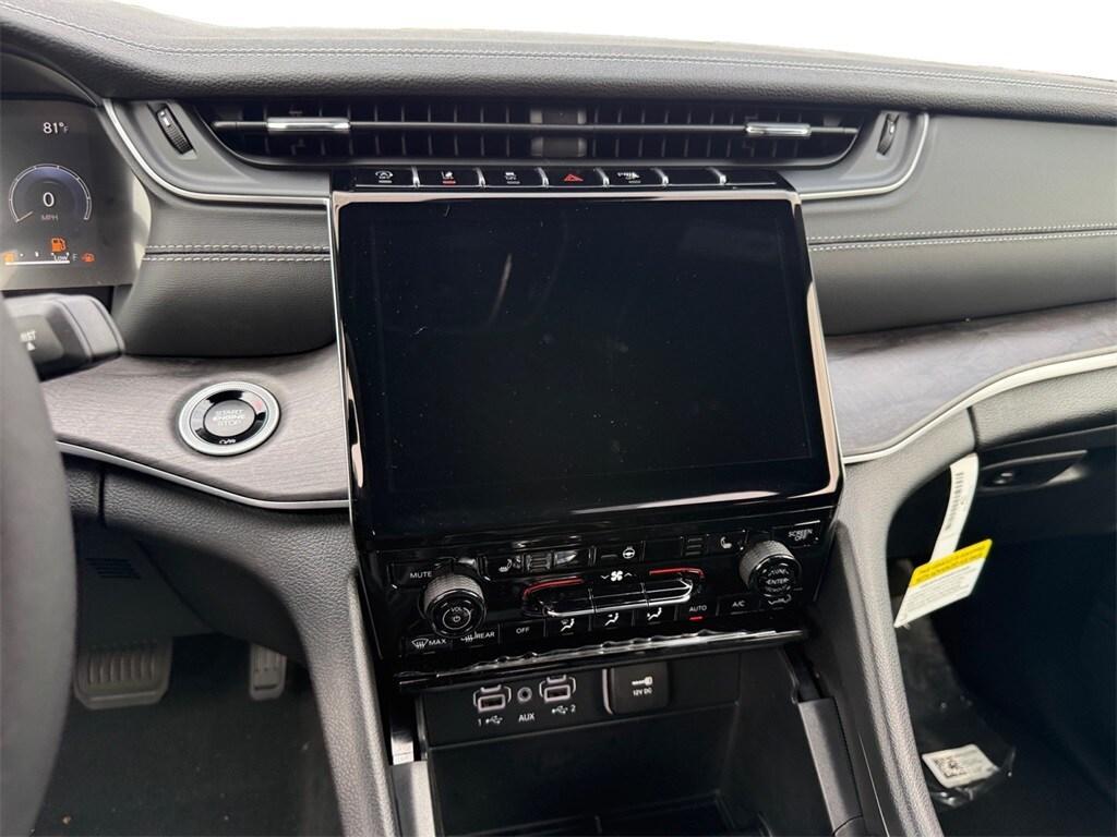 new 2025 Jeep Grand Cherokee car, priced at $49,310