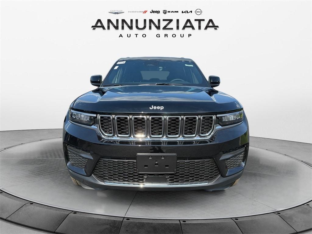 new 2025 Jeep Grand Cherokee car, priced at $41,095