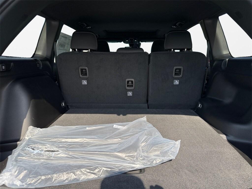 new 2025 Jeep Grand Cherokee car, priced at $41,095