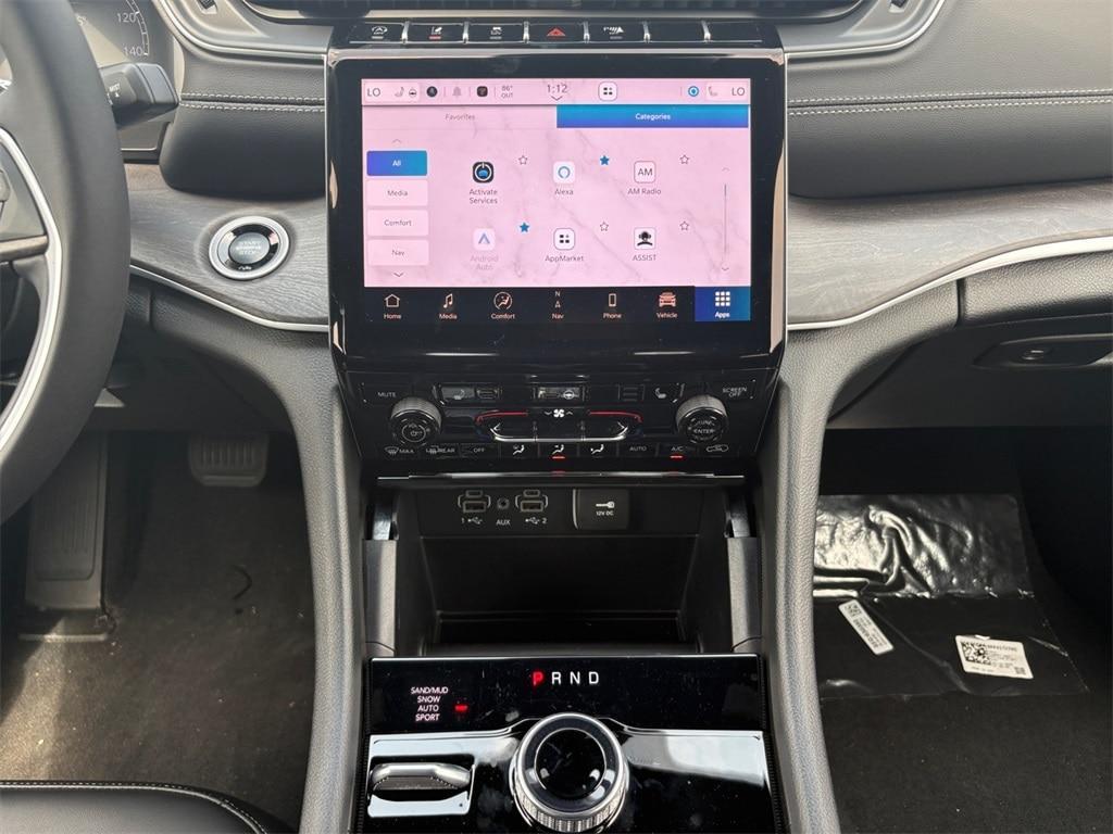 new 2025 Jeep Grand Cherokee car, priced at $46,396