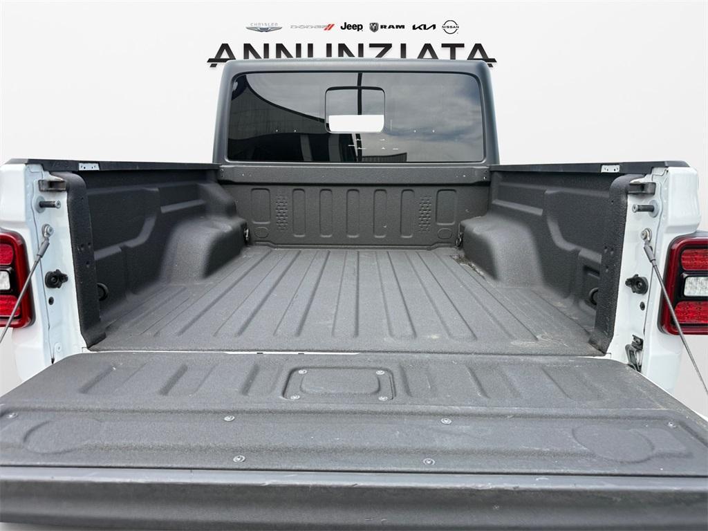 used 2021 Jeep Gladiator car, priced at $35,999