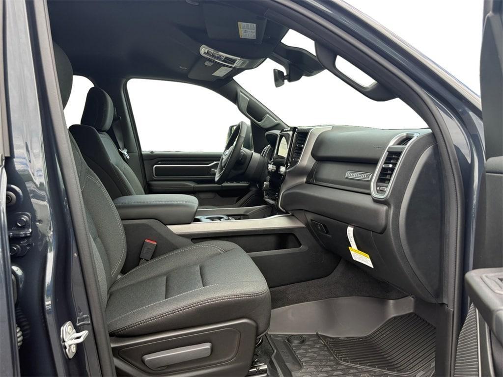 new 2025 Ram 1500 car, priced at $53,332