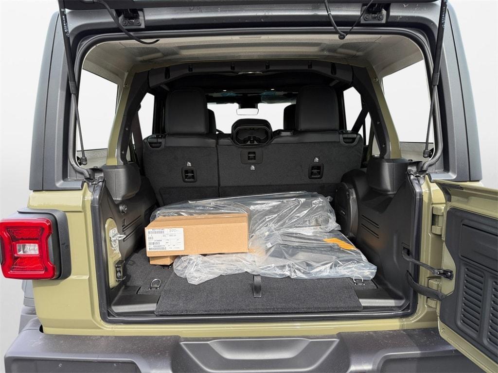 new 2025 Jeep Wrangler car, priced at $68,675