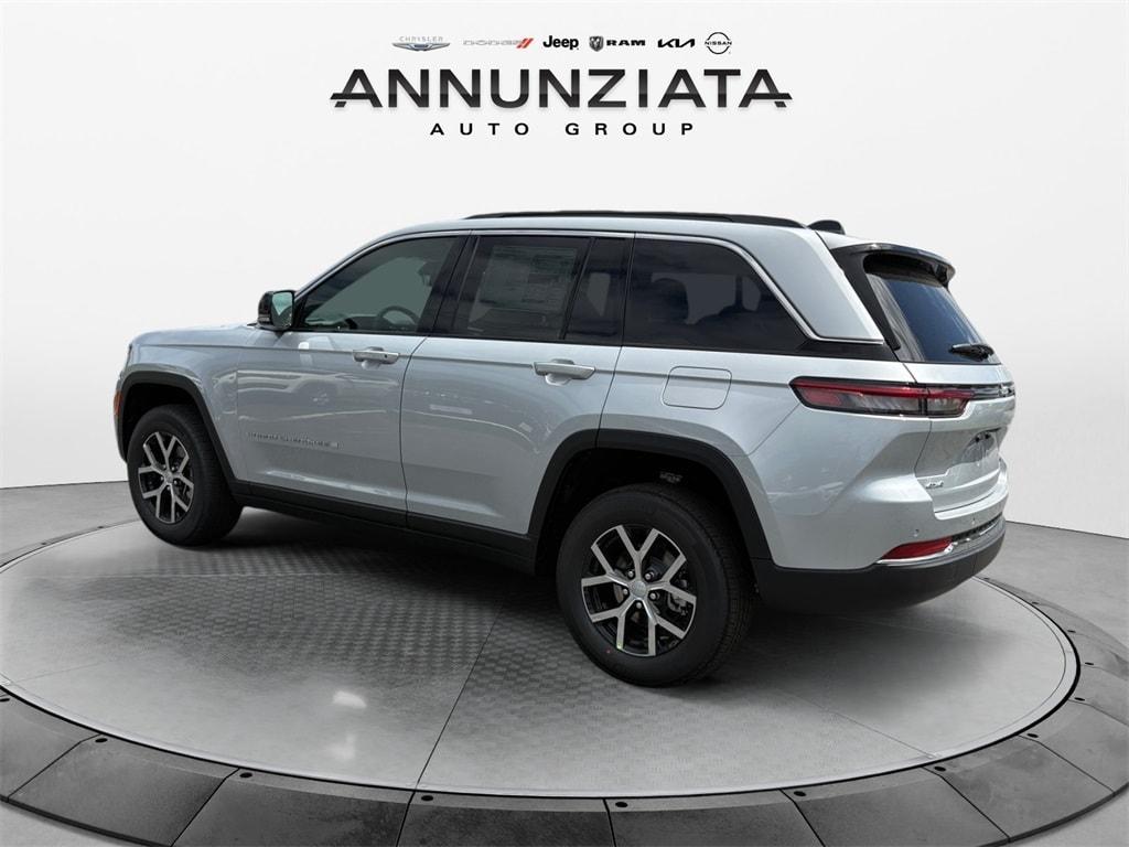 new 2025 Jeep Grand Cherokee car, priced at $46,396