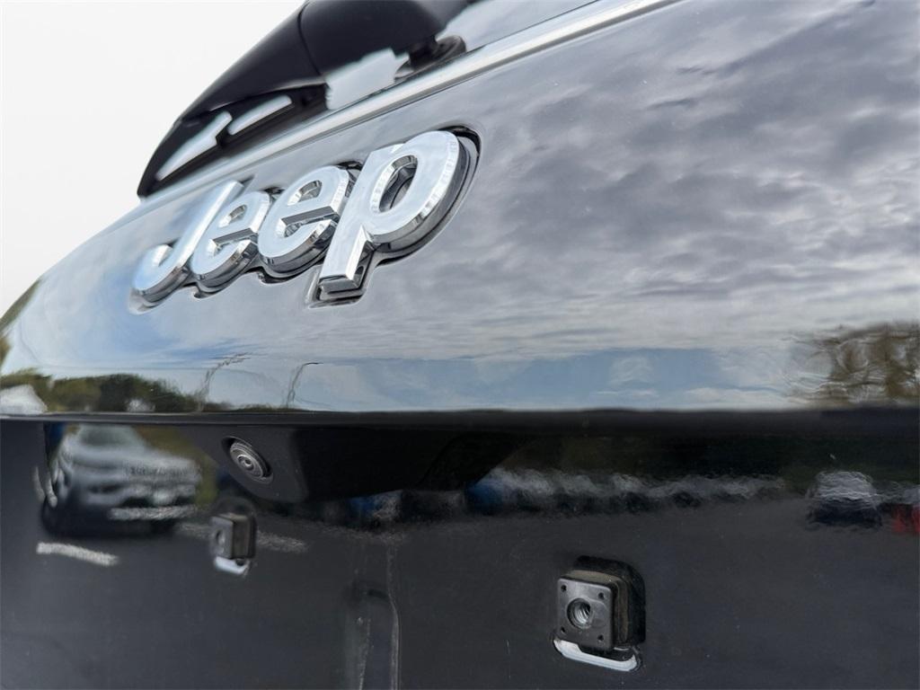 used 2024 Jeep Compass car, priced at $26,099