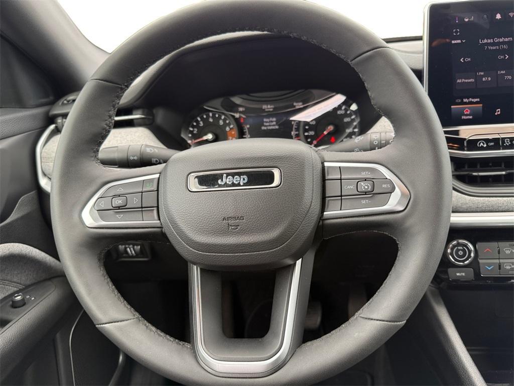 used 2024 Jeep Compass car, priced at $26,099