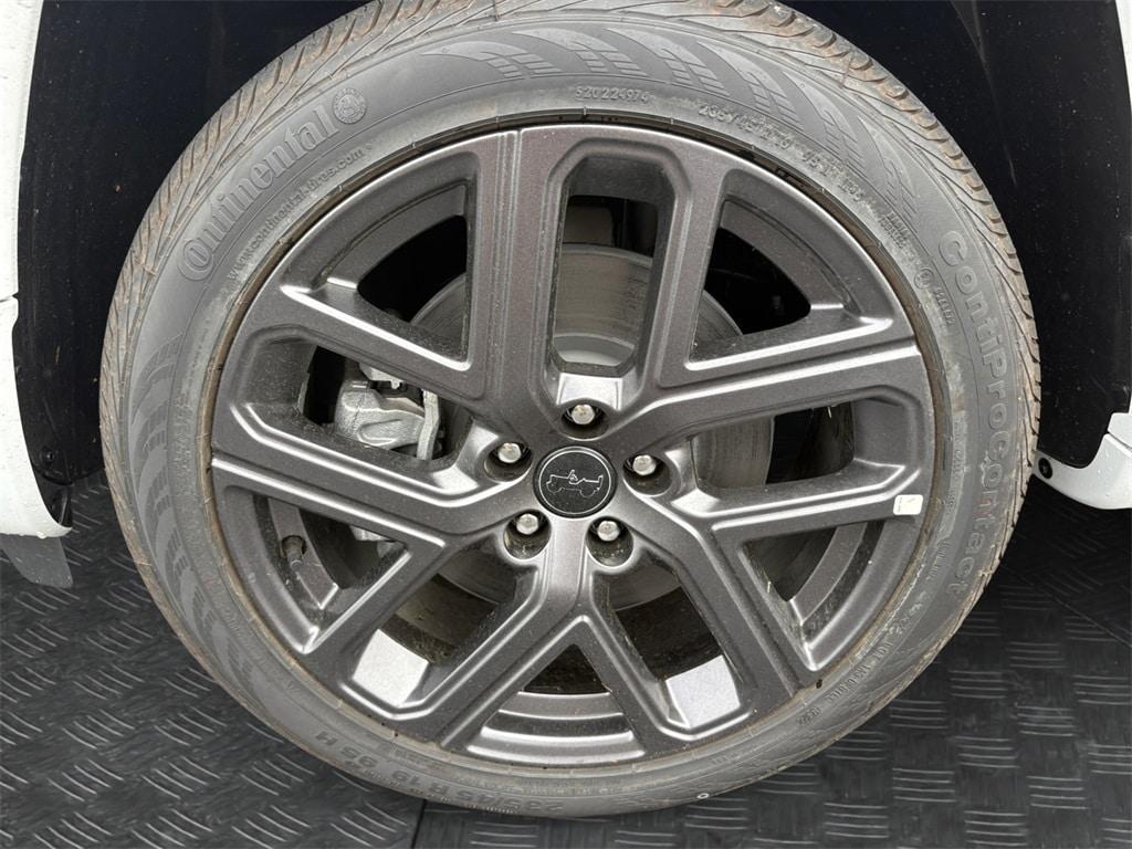 new 2025 Jeep Compass car, priced at $35,243