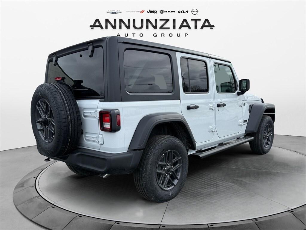 new 2025 Jeep Wrangler car, priced at $47,570