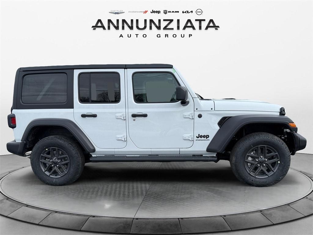 new 2025 Jeep Wrangler car, priced at $47,570