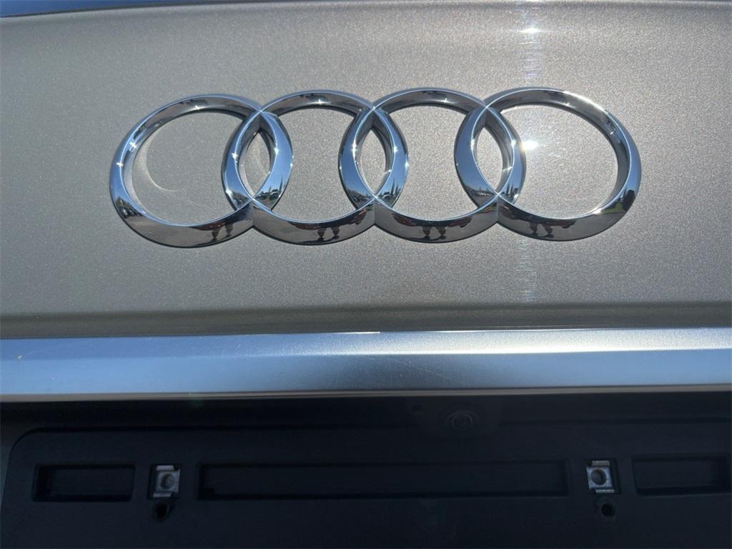 used 2024 Audi Q5 car, priced at $38,999