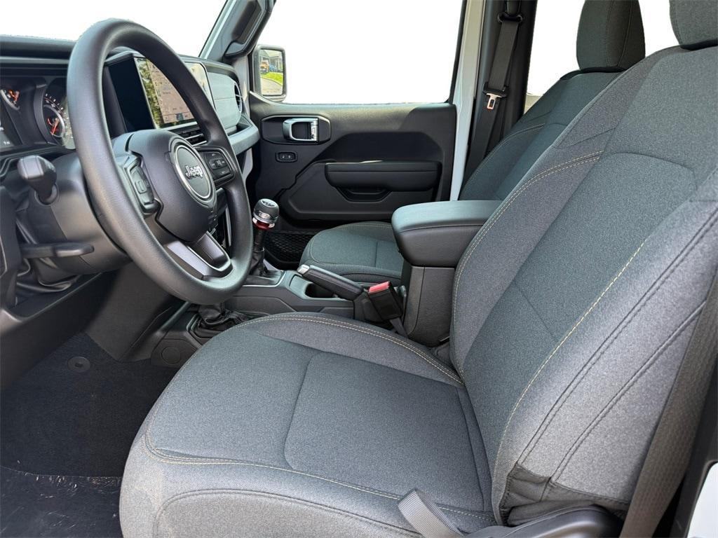 new 2025 Jeep Wrangler car, priced at $34,845