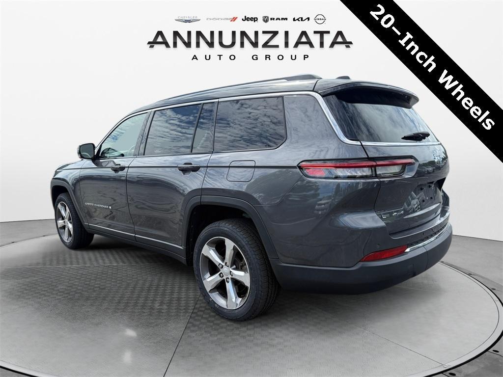 used 2022 Jeep Grand Cherokee L car, priced at $33,599
