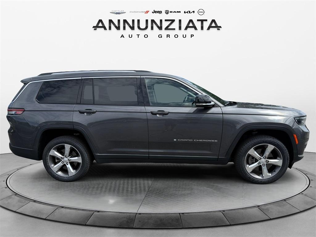 used 2022 Jeep Grand Cherokee L car, priced at $33,599