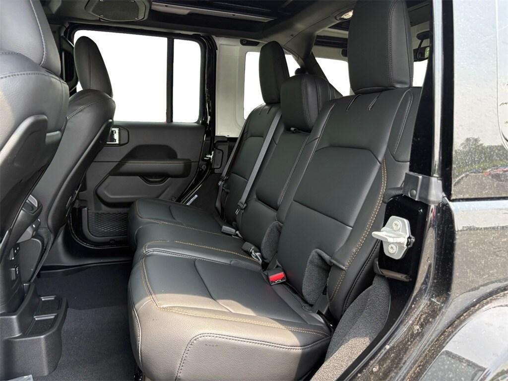new 2025 Jeep Wrangler car, priced at $55,922