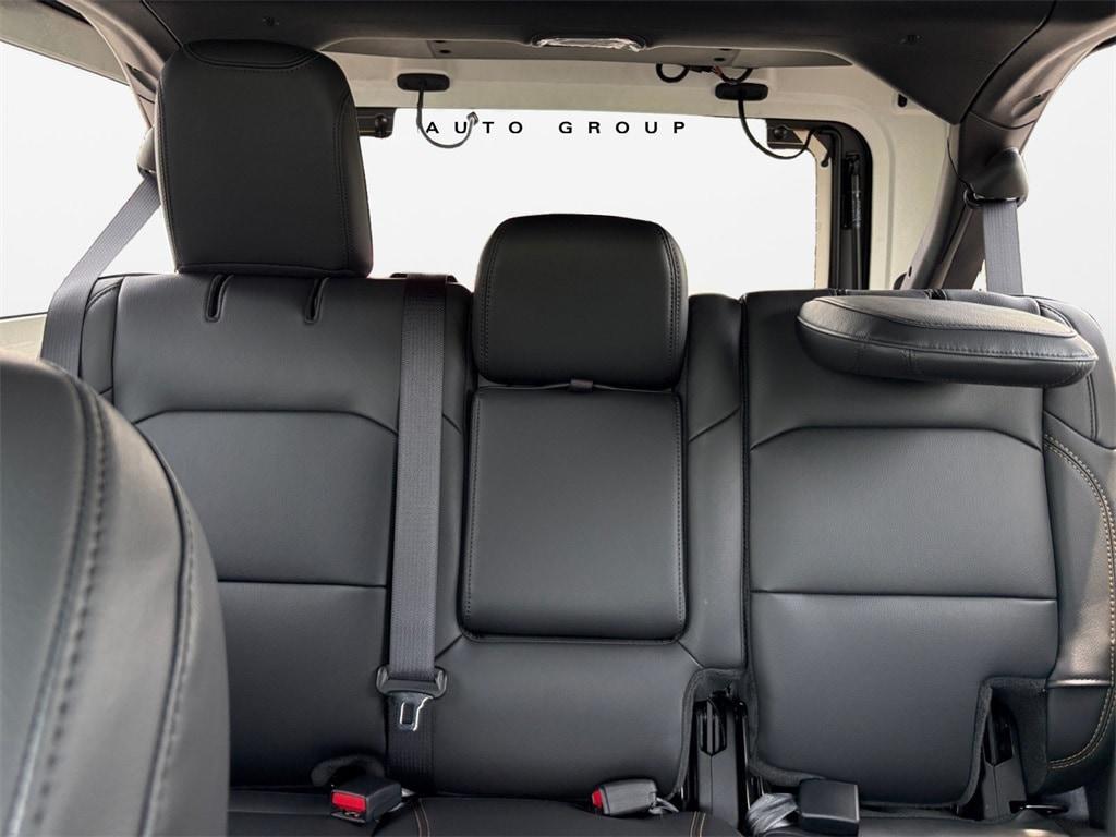 new 2025 Jeep Wrangler car, priced at $55,922