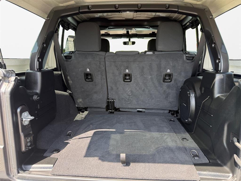 used 2021 Jeep Wrangler Unlimited car, priced at $33,999