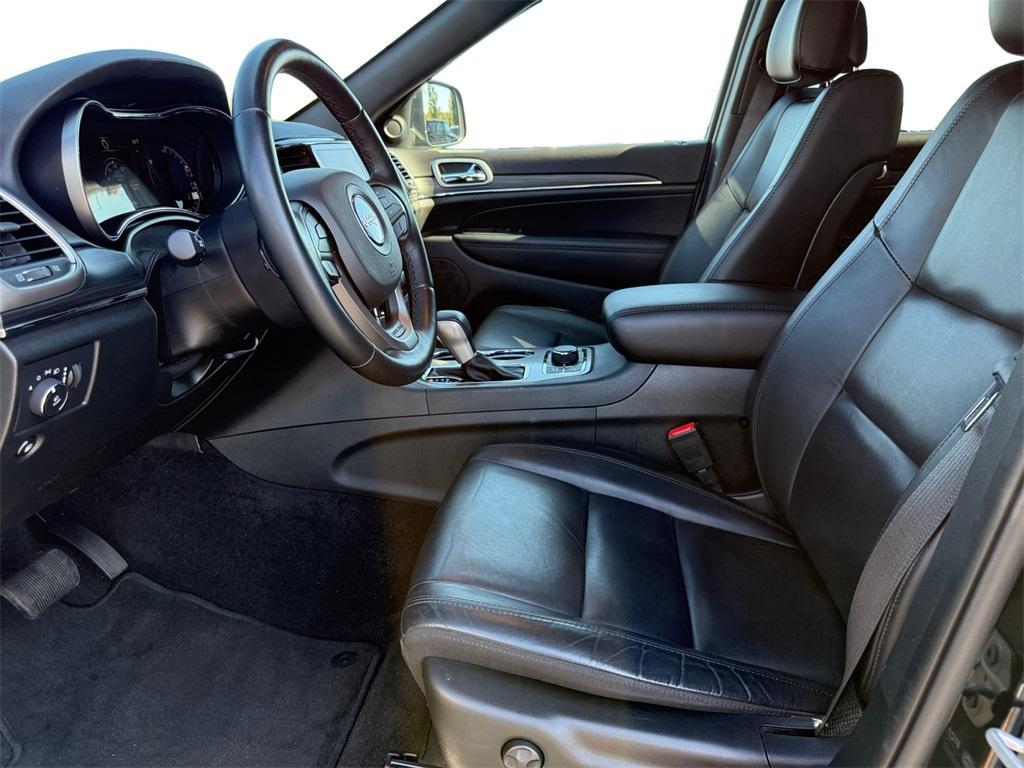 used 2022 Jeep Grand Cherokee WK car, priced at $29,099