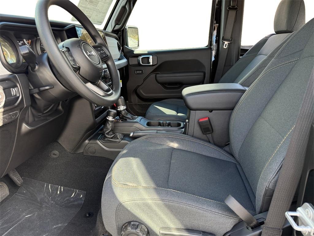 new 2026 Jeep Wrangler car, priced at $38,075