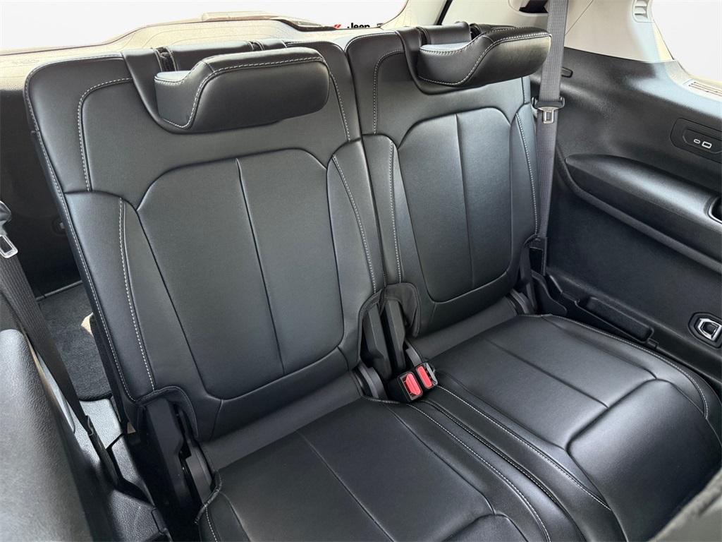 used 2021 Jeep Grand Cherokee L car, priced at $29,999