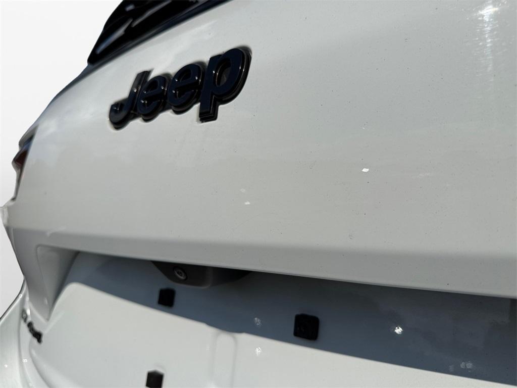 used 2022 Jeep Grand Cherokee L car, priced at $33,999