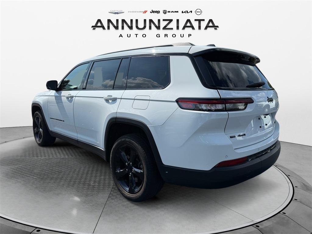 used 2022 Jeep Grand Cherokee L car, priced at $33,999