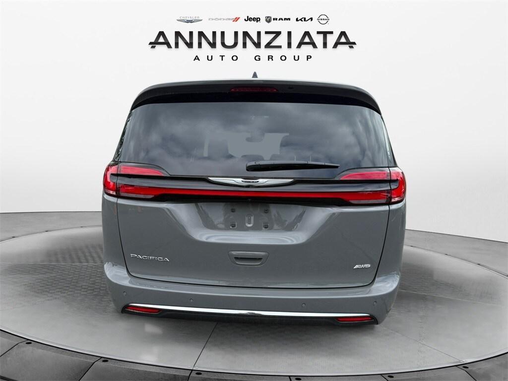 new 2025 Chrysler Pacifica car, priced at $46,563