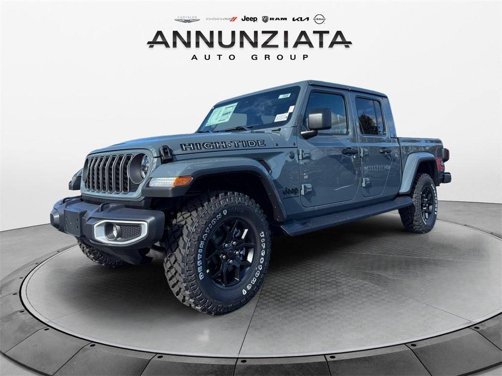 new 2025 Jeep Gladiator car, priced at $47,755