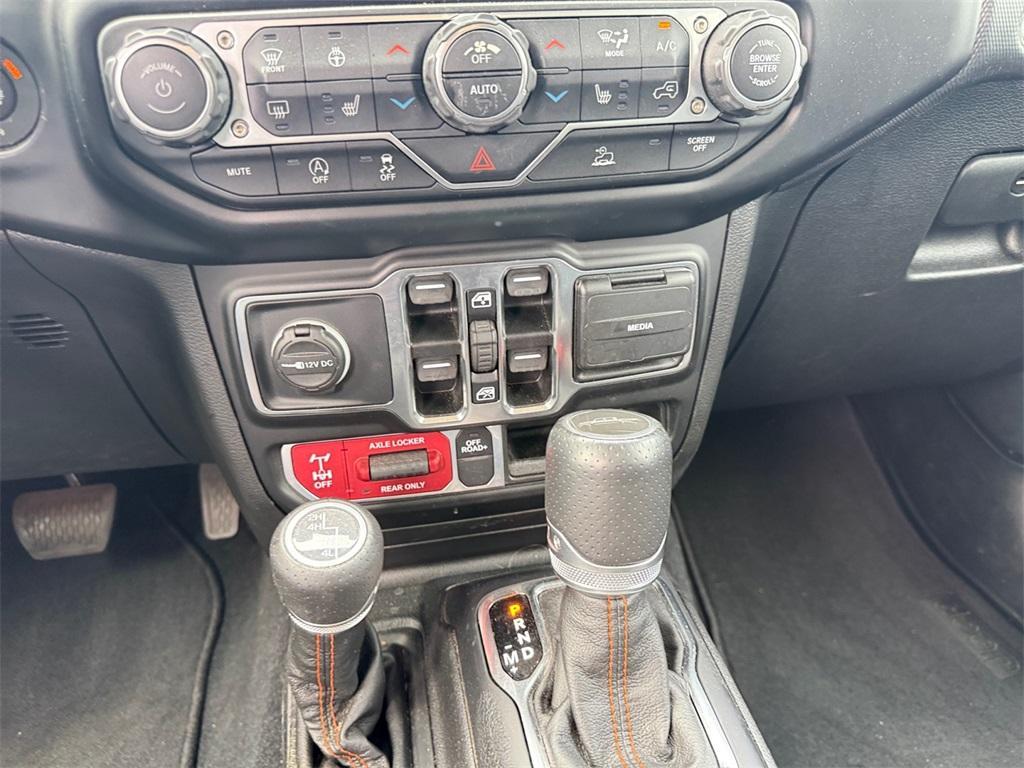 used 2022 Jeep Gladiator car, priced at $44,999