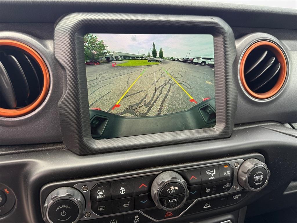 used 2022 Jeep Gladiator car, priced at $44,999