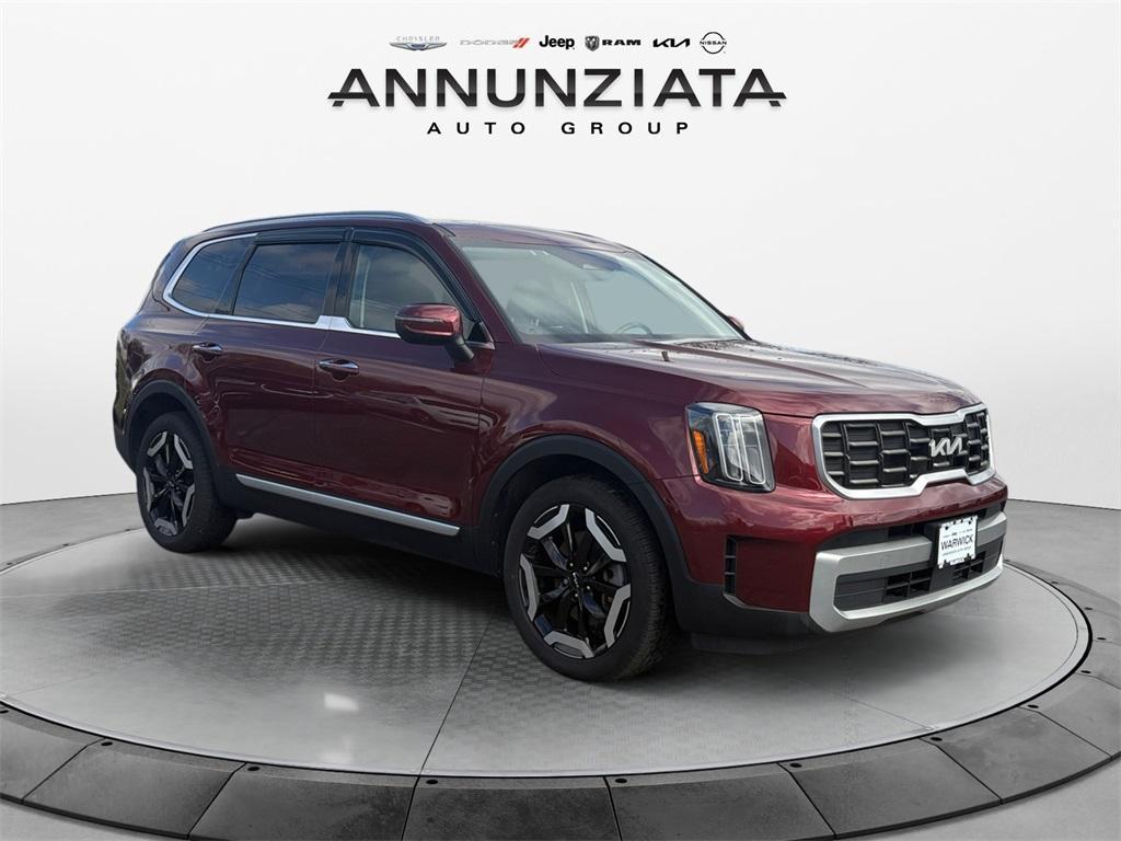 used 2023 Kia Telluride car, priced at $36,999