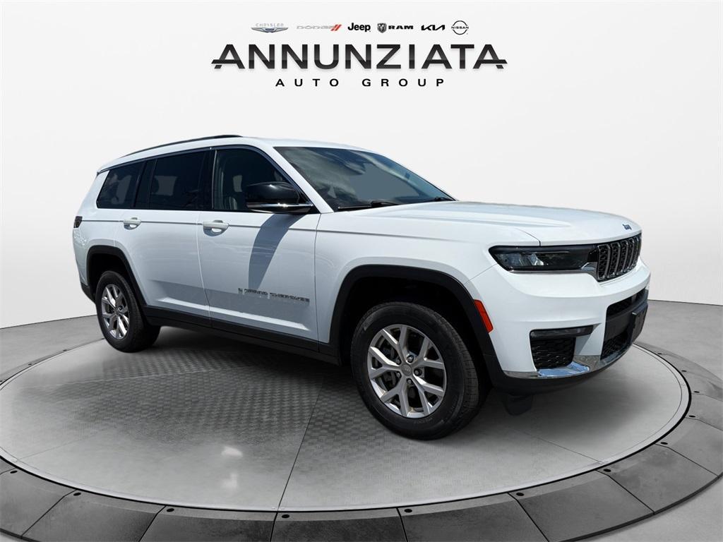 used 2022 Jeep Grand Cherokee L car, priced at $29,999