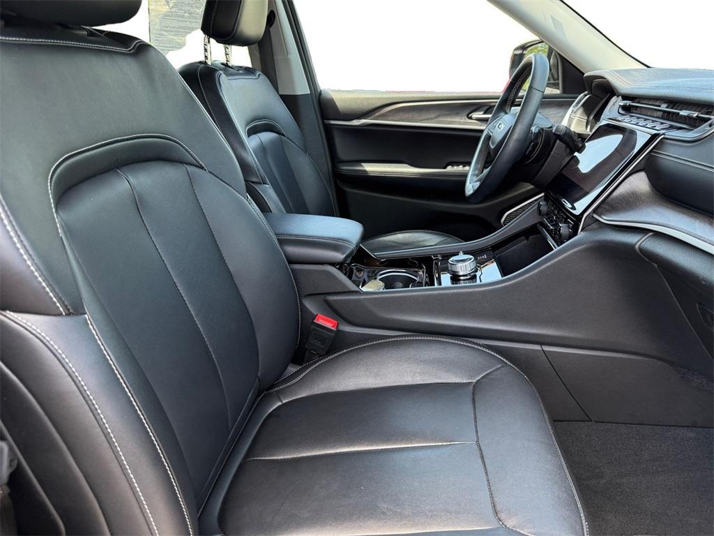 used 2022 Jeep Grand Cherokee L car, priced at $29,999