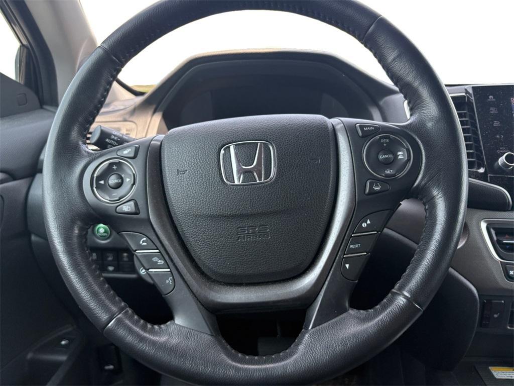 used 2022 Honda Ridgeline car, priced at $35,999