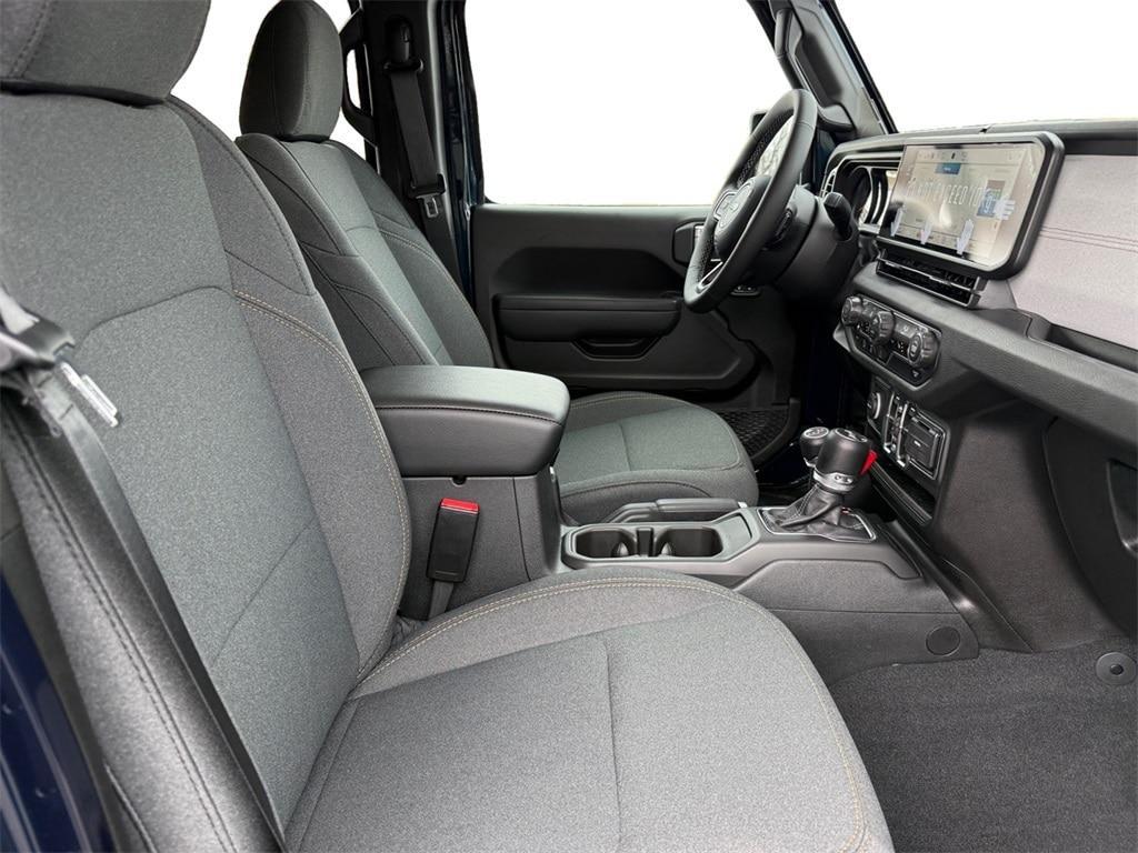 new 2025 Jeep Wrangler car, priced at $49,965