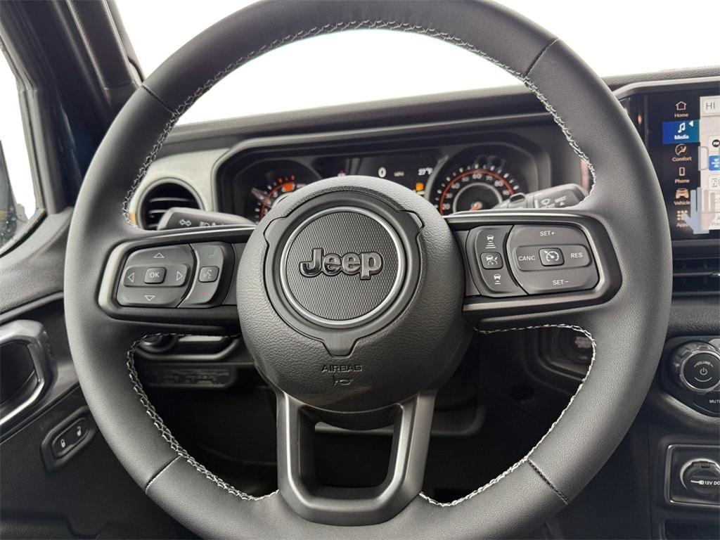new 2025 Jeep Wrangler car, priced at $49,965
