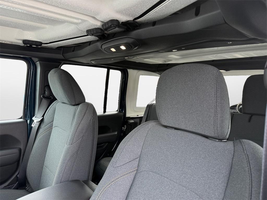 new 2025 Jeep Wrangler car, priced at $49,965