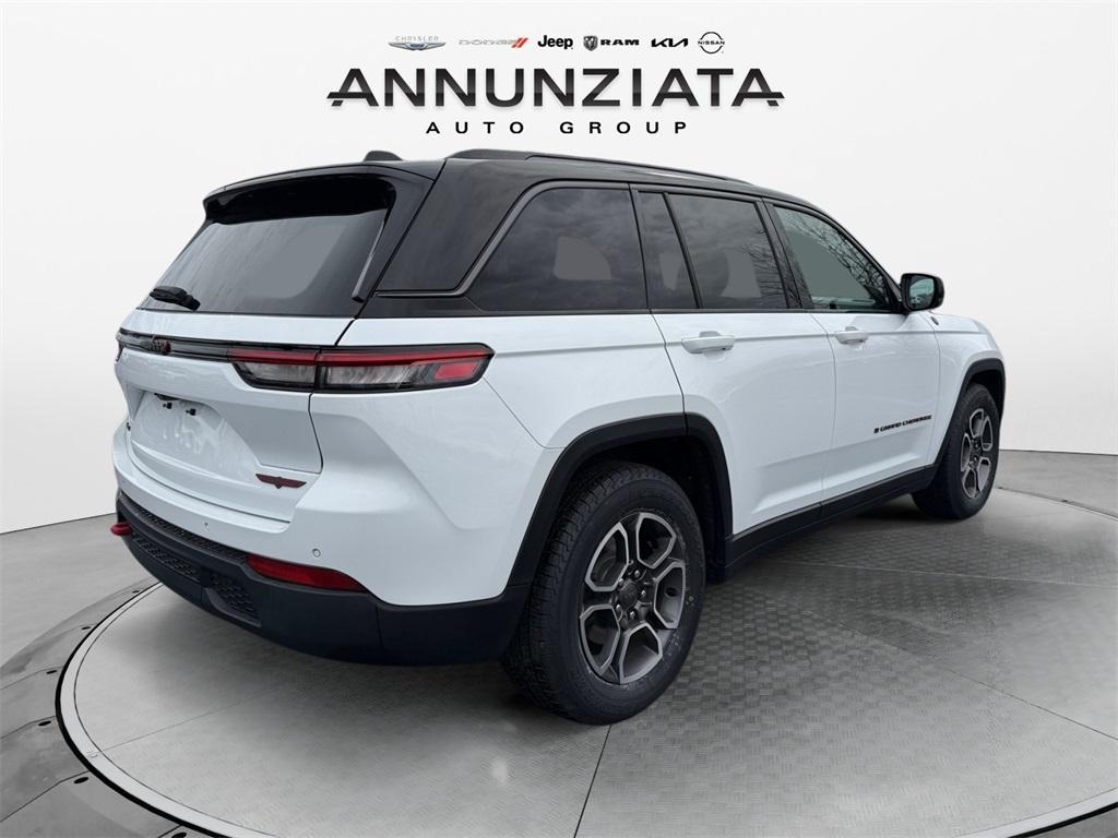 used 2022 Jeep Grand Cherokee car, priced at $34,799