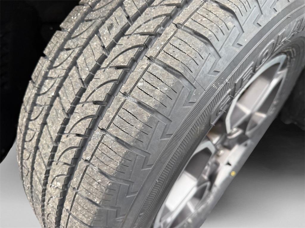 used 2022 Jeep Grand Cherokee car, priced at $34,799