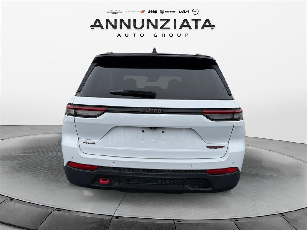 used 2022 Jeep Grand Cherokee car, priced at $34,799