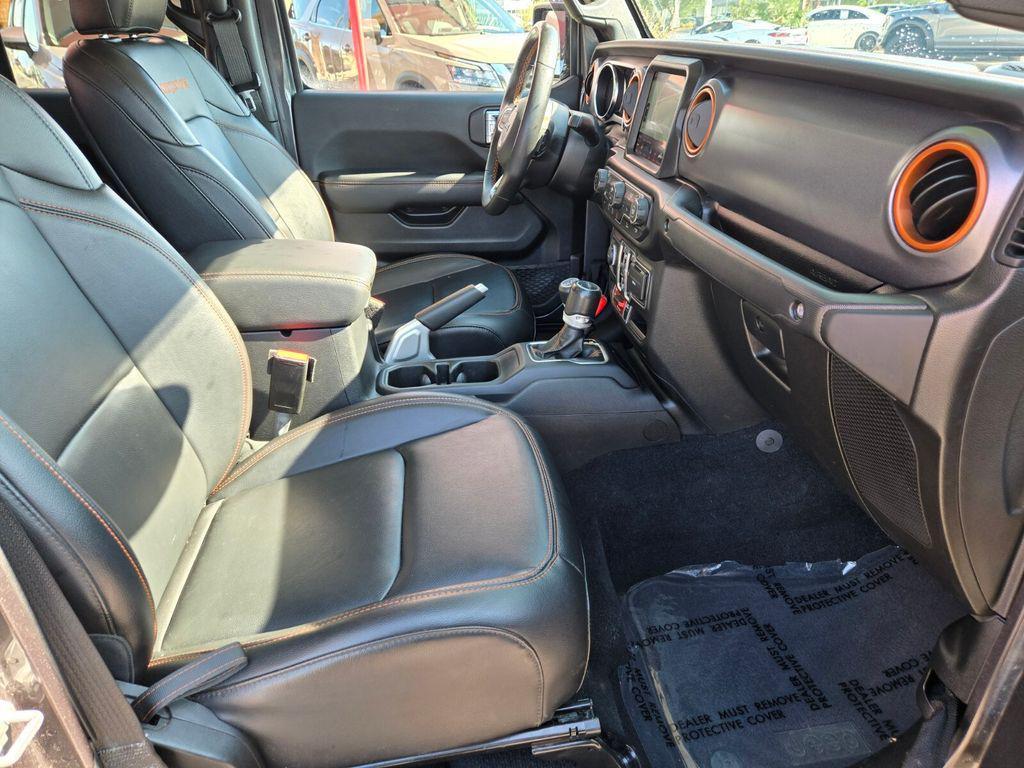 used 2021 Jeep Gladiator car, priced at $38,000