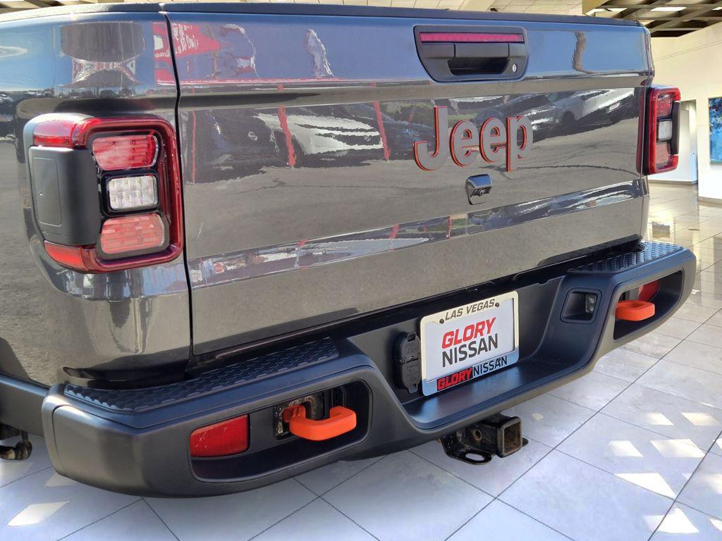 used 2021 Jeep Gladiator car, priced at $38,000